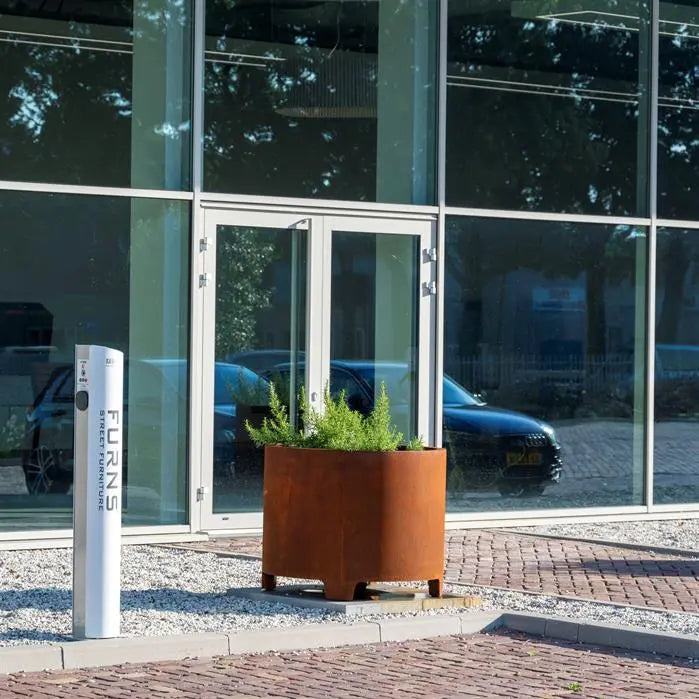 Cortenstahl Pflanzgefäß "rund mit Füßen"